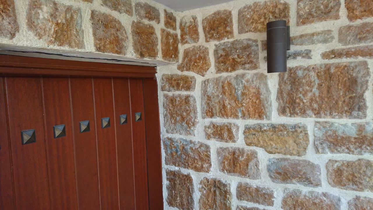 Stone House With Seaview Apartment Nea Poteidaia Bagian luar foto